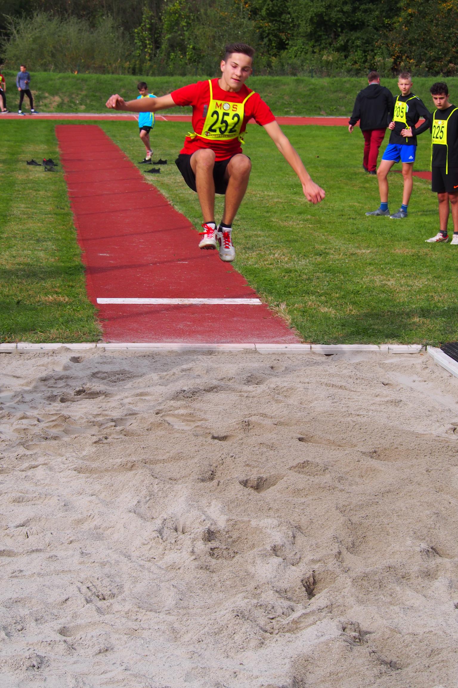 POWIATOWE IGRZYSKA MŁODZIEŻY SZKOLNEJ - INDYWIDUALNA LEKKA ATLETYKA